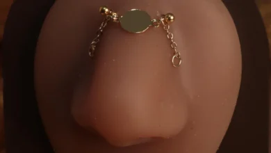 nose gauge piercing