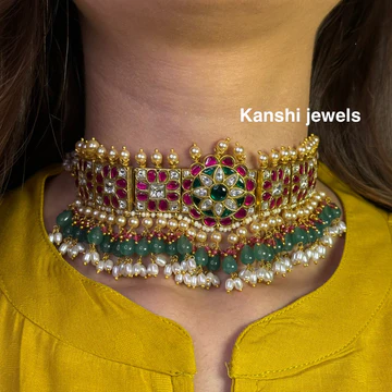 Kundan Choker Set