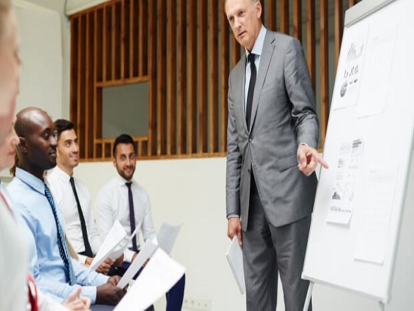 Top Online Mba Colleges in India