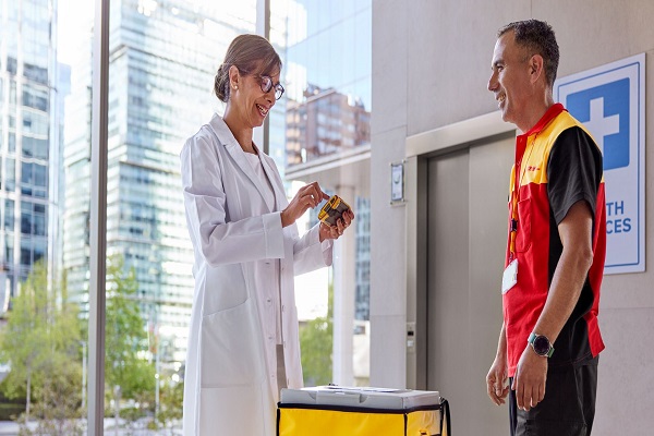 international medicine courier services​