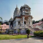 Shri Gajanan Maharaj Sansthan: A Spiritual Stay Guide for Pilgrims