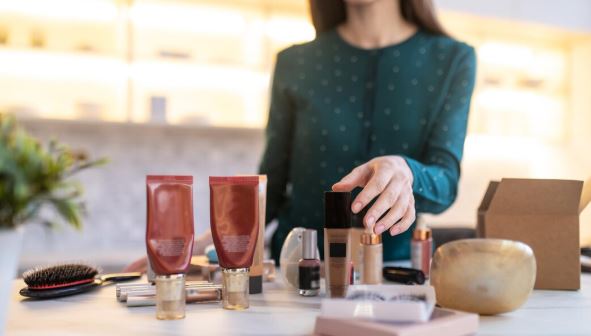 Cosmetic Fragrance Exporter in India